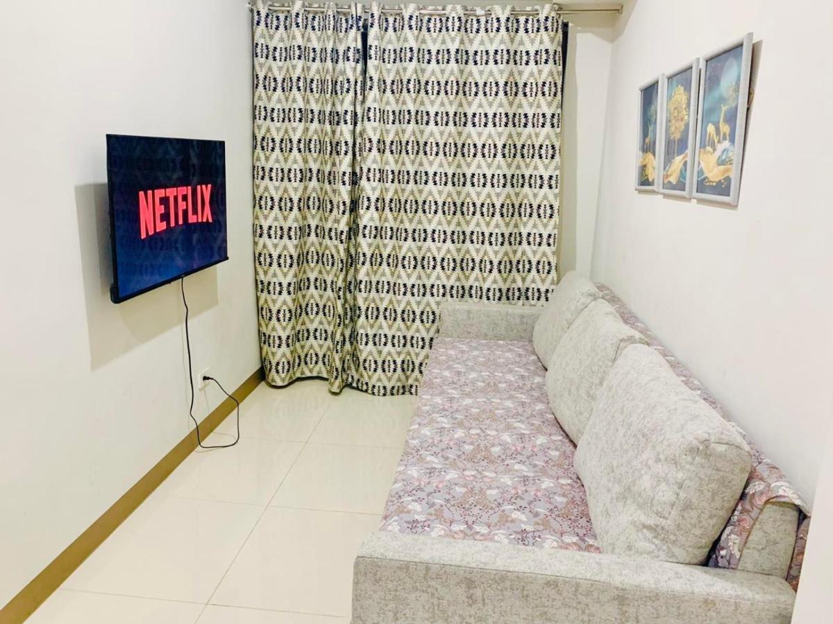 Sea 2-Br Unit With Free Parking Near Mall Of Asia Pasay Bagian luar foto