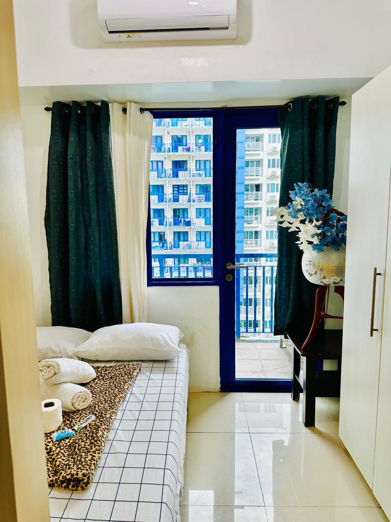 Sea 2-Br Unit With Free Parking Near Mall Of Asia Pasay Bagian luar foto